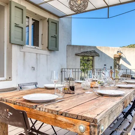 Maison Des Oliviers Tesa Avec Piscine *